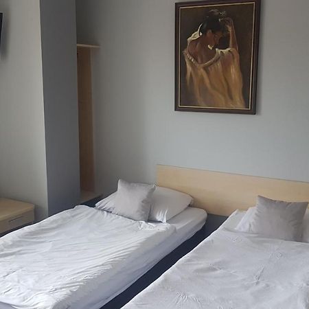 Motel Chata Skrzata Kruszyn  Zewnętrze zdjęcie